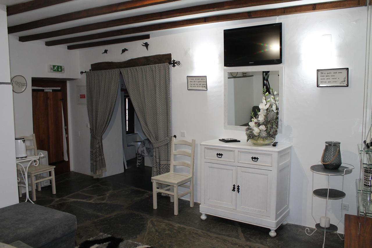 Casa Da Muralha Suite モンサラズ エクステリア 写真