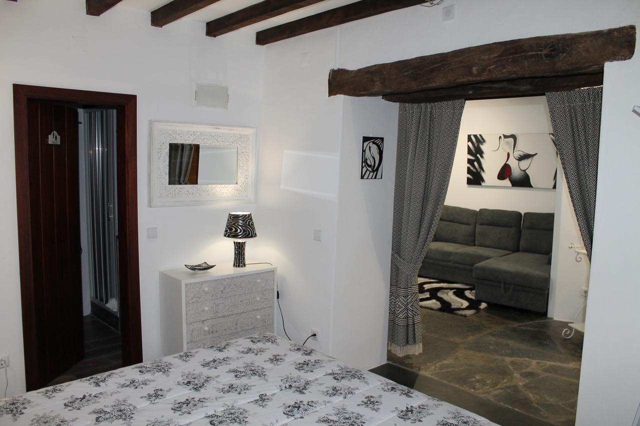 Casa Da Muralha Suite モンサラズ エクステリア 写真